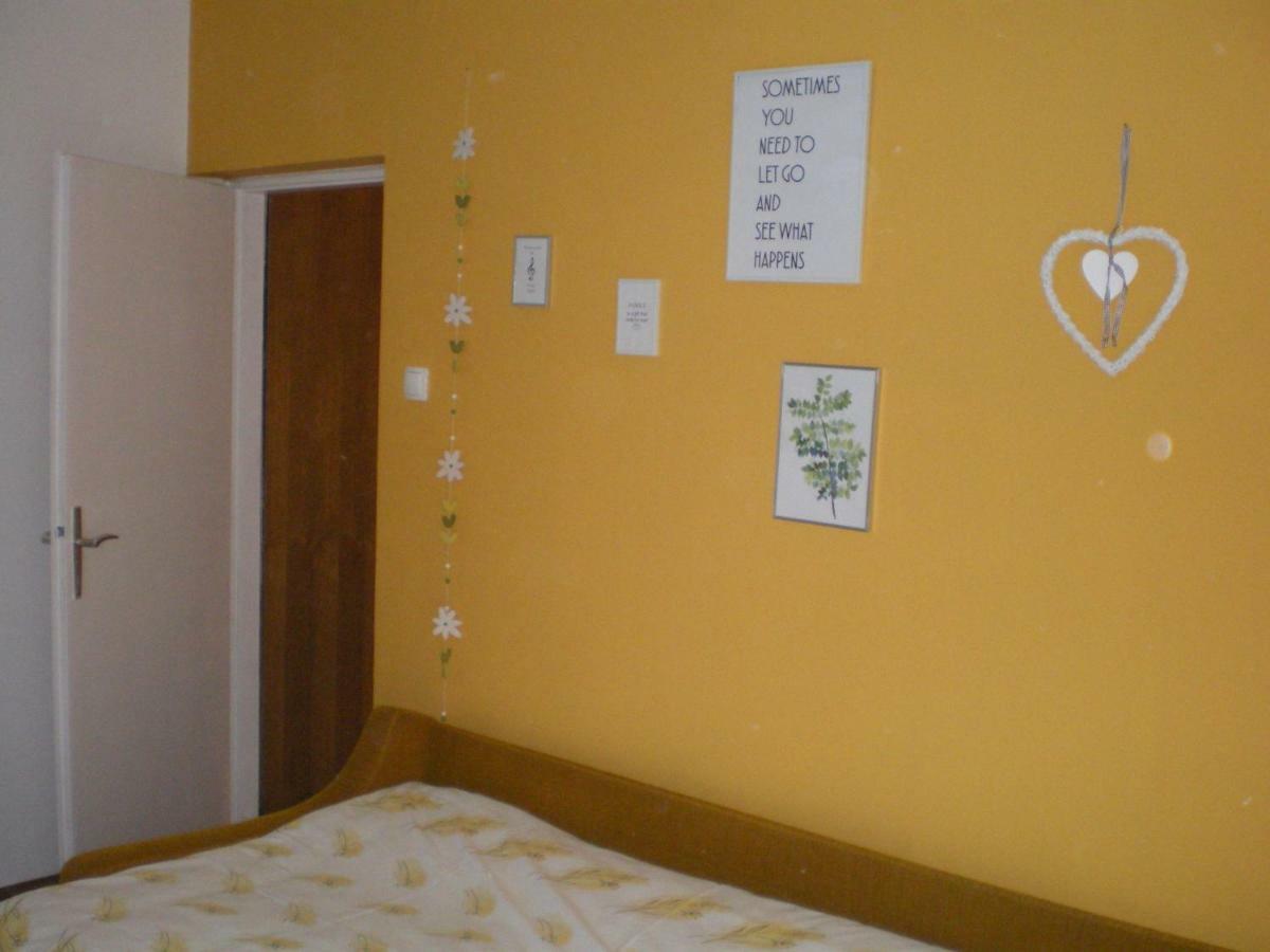 Apartment Nadia ロヴラン エクステリア 写真